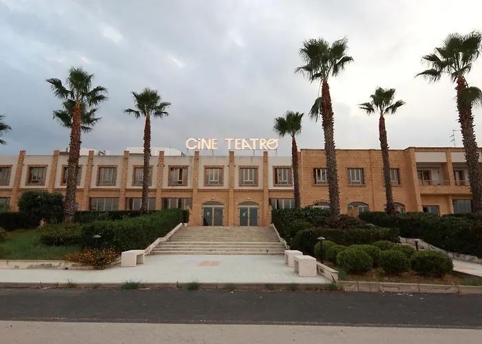 Hotel Citta Della Notte 3*